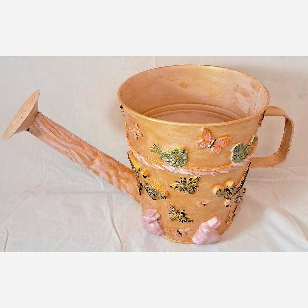 Cottagecore Bas-relief Watering Can Planter